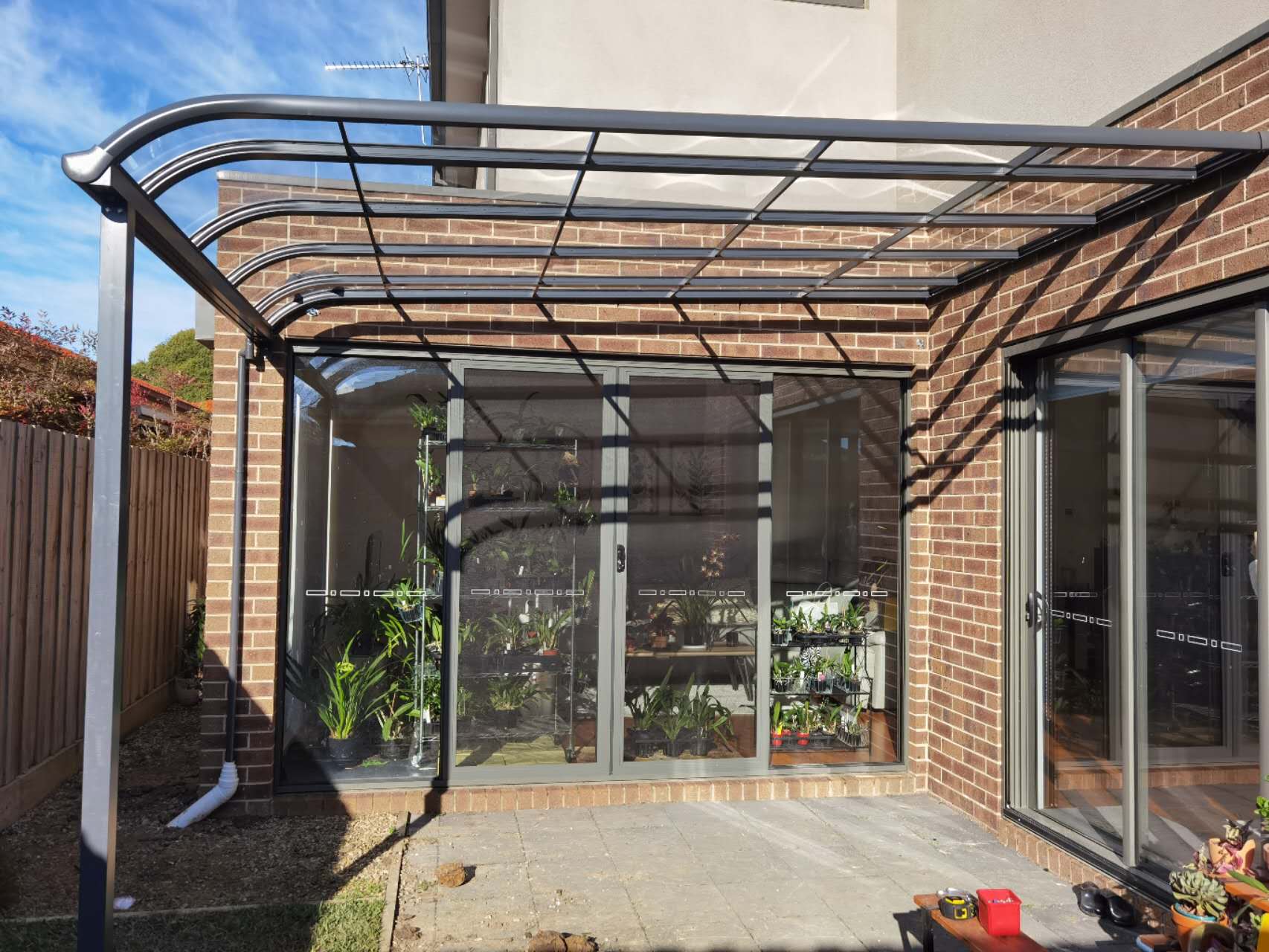 Louvred Roof Pergola VS polycarbonate pergola - ExcelitePlas