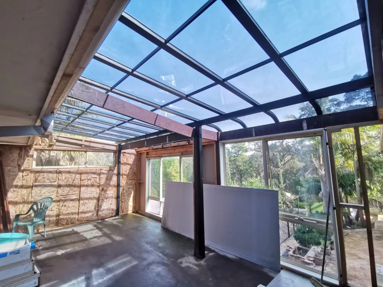 Pergola vs Gazebo: Which Outdoor Structure Is Right for You? - ExcelitePlas