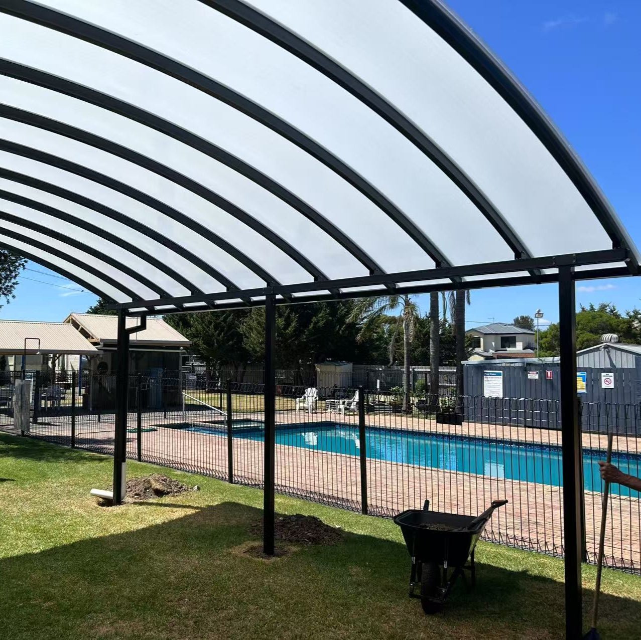 Curved Pergola - ExcelitePlas