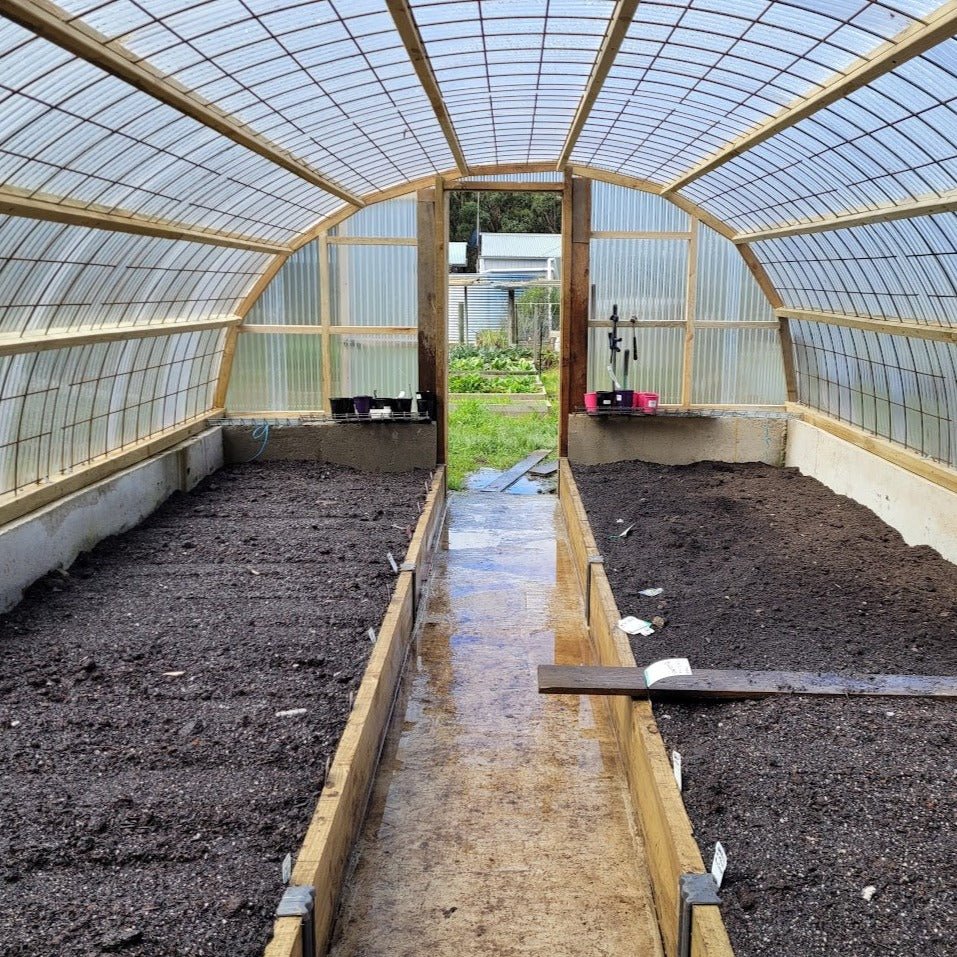 Polycarbonate Greenhouse Panels in Melbourne