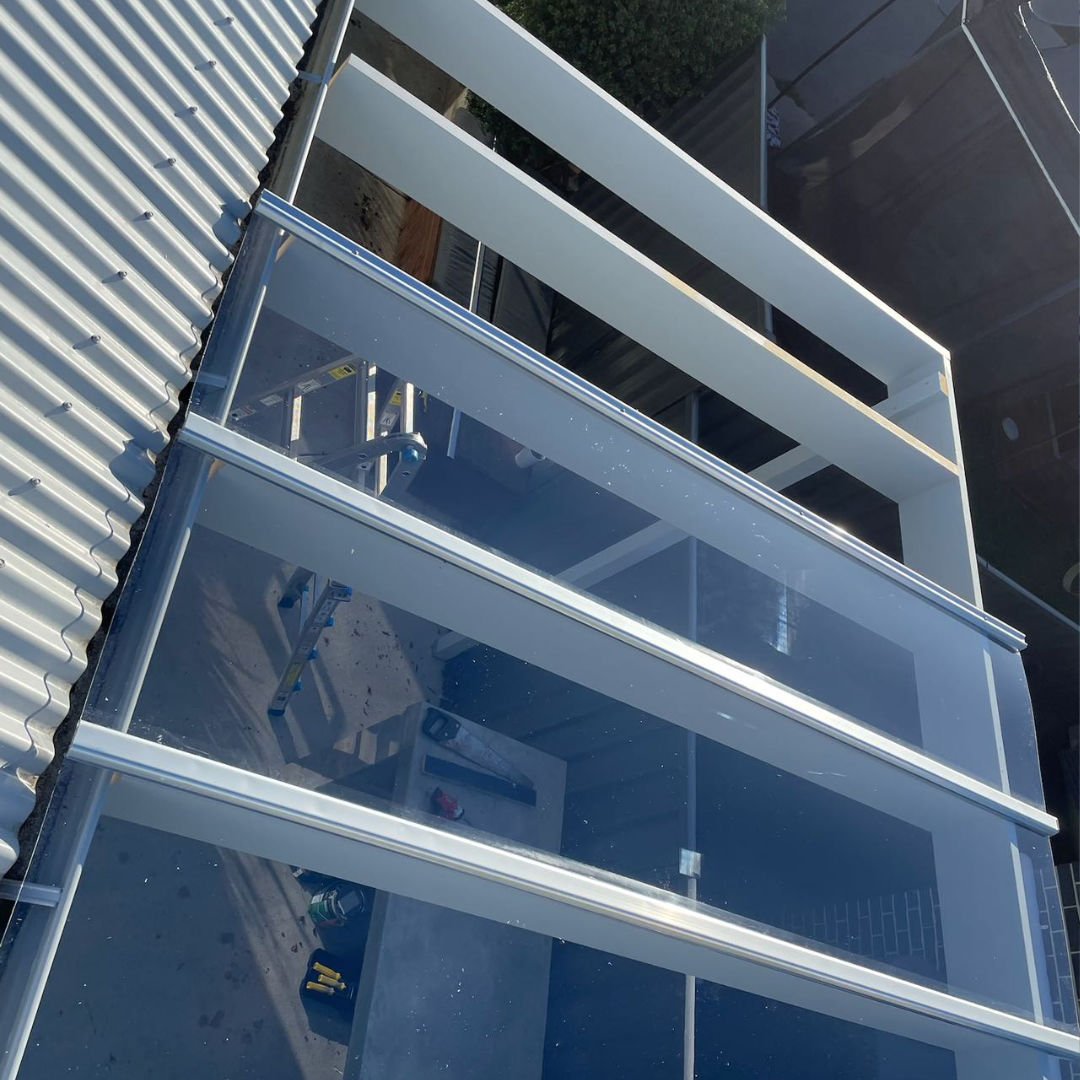 Solid Polycarbonate Locking System - ExcelitePlas
