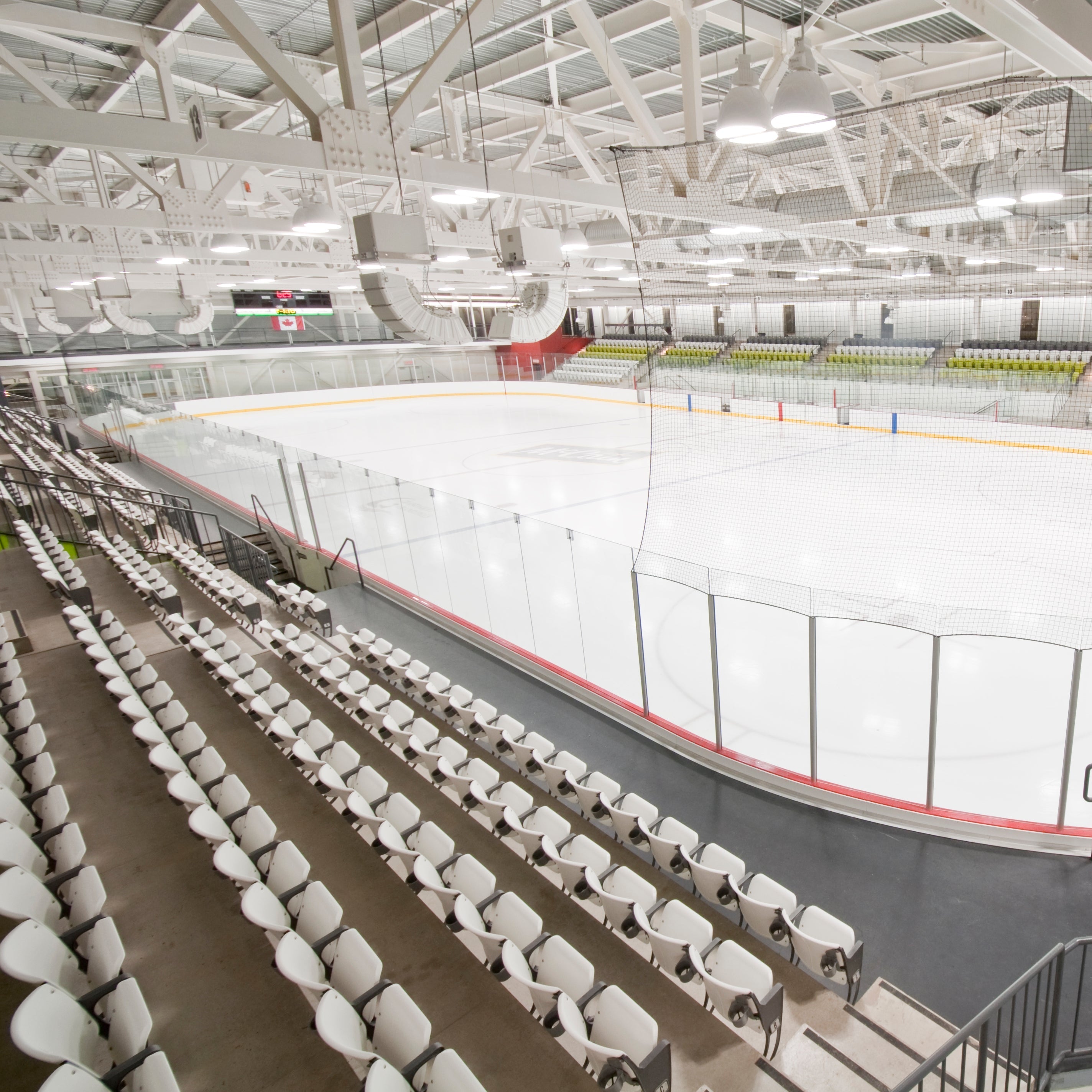 Ice Rink with Clear view polycarbonate sheet as barrier
